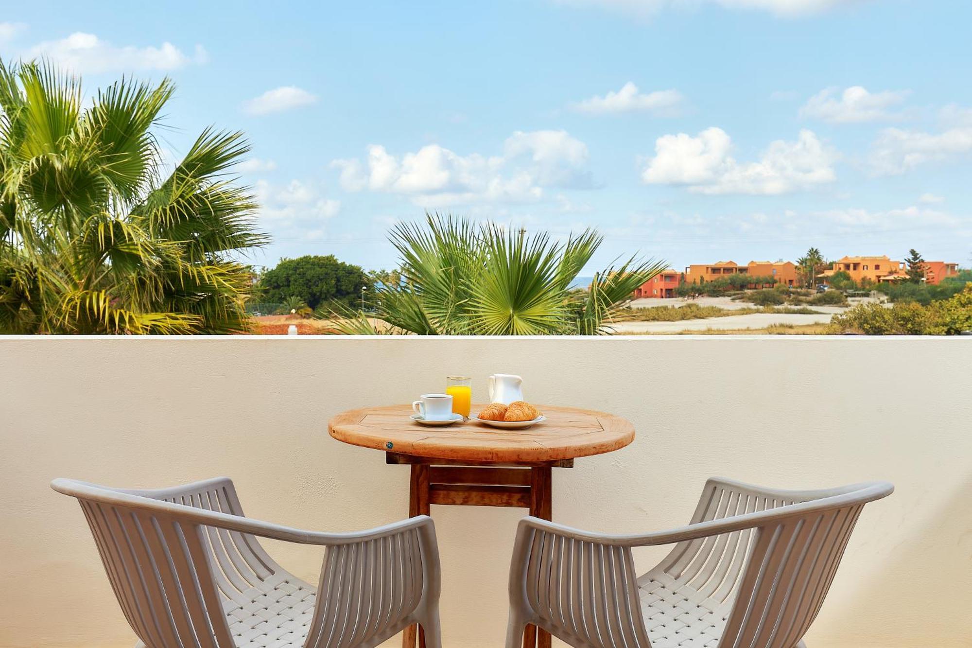 Sirens Beach & Village Malia Exteriör bild